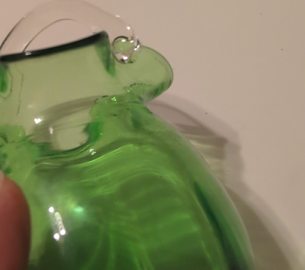 Green Pilgrim Glass Ruffled Rim Pitcher with Clear Handle - Picture 11 of 13
